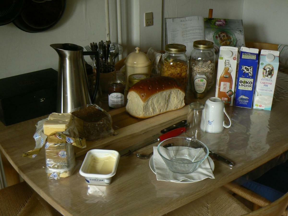 Aakirkeby Bed And Breakfast מראה חיצוני תמונה